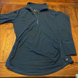 GAP maternity workout top